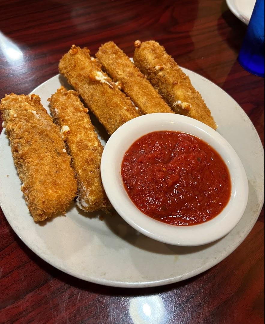 Villa Nova Pizzeria & Bistro
