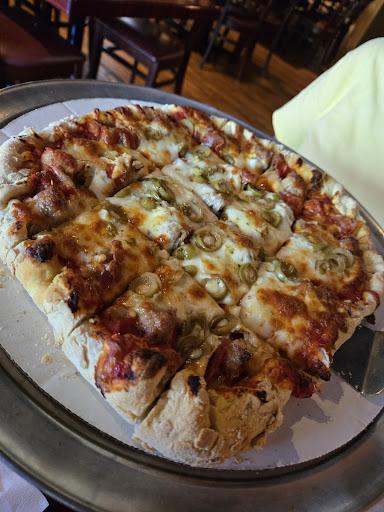 Villa Nova Pizzeria & Bistro